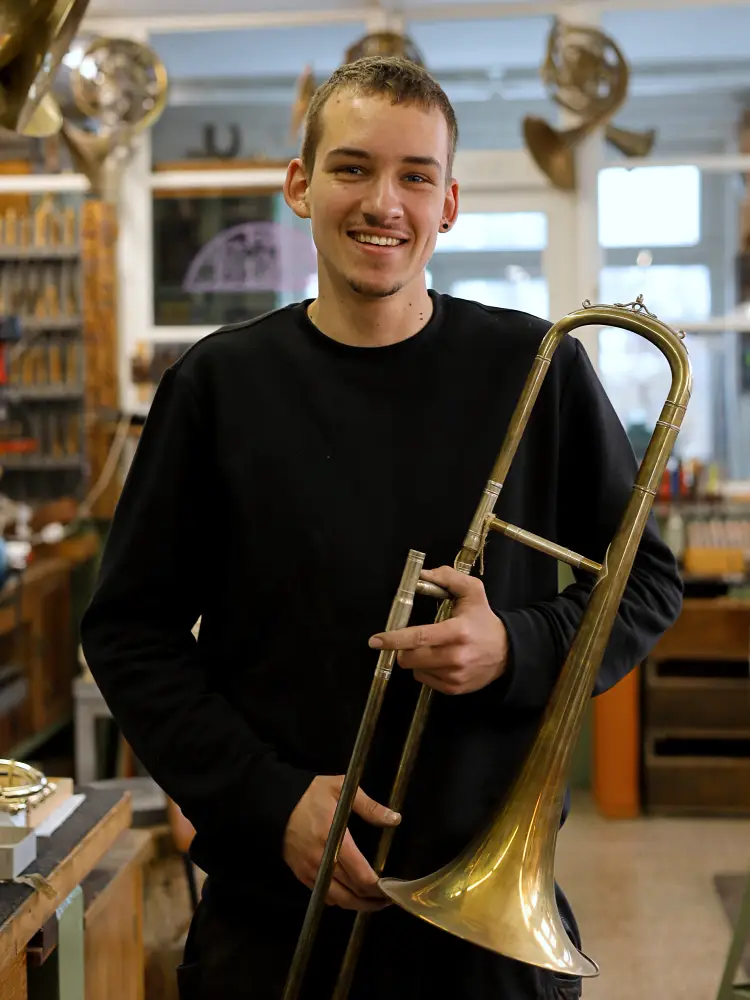 Metallblasinstrumentenmacher Ole