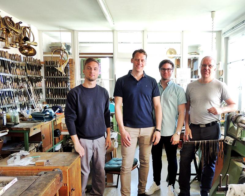 Besuch schwedischer Posaunisten in der Werkstatt