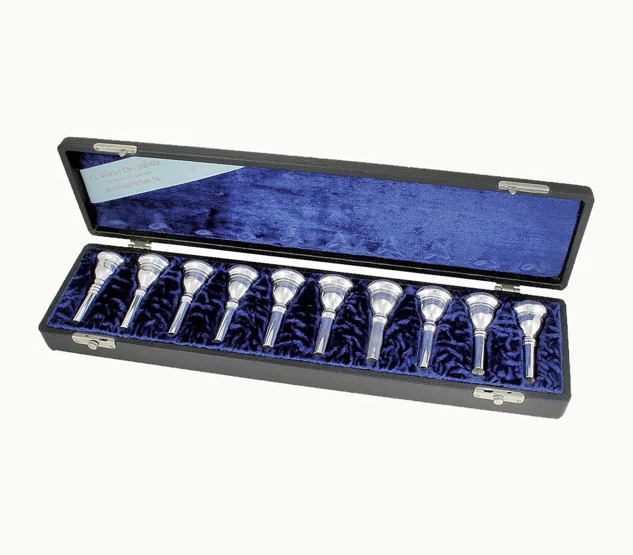 ​Etui für zehn Posaunenmundstücke