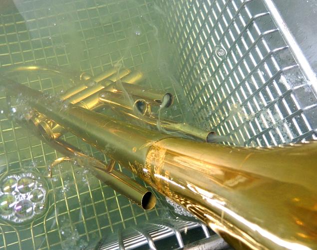 Reinigung mit Ultraschall